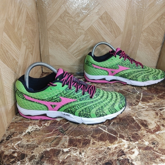 Mizuno women's wave sayonara 2 running shoe sneaker size 8 - Picture 2 of 10